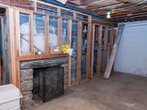 148 Middle River Road, Danbury CT 06811