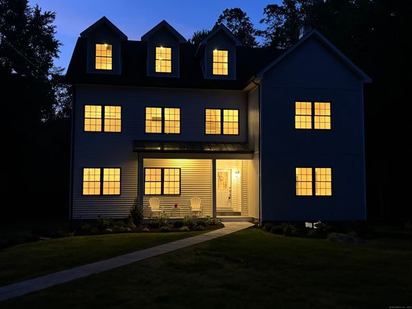 63 Flat Rock Drive, Easton CT 06612