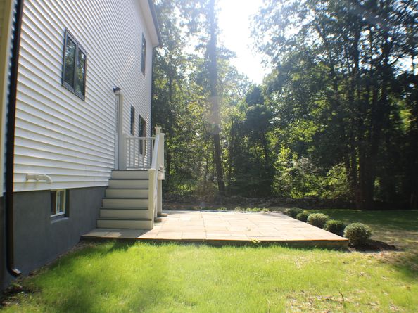 63 Flat Rock Drive, Easton CT 06612