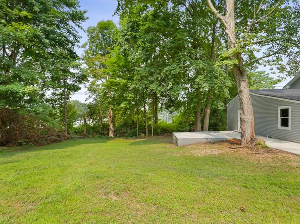 401 Unity Road, Trumbull CT 06611