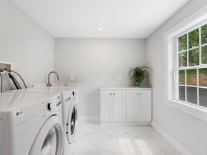 401 Unity Road, Trumbull CT 06611
