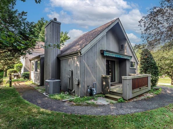 445 North Trail A, Stratford CT 06614
