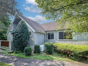 445 North Trail A, Stratford CT 06614
