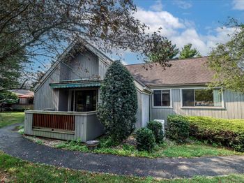 445 North Trail