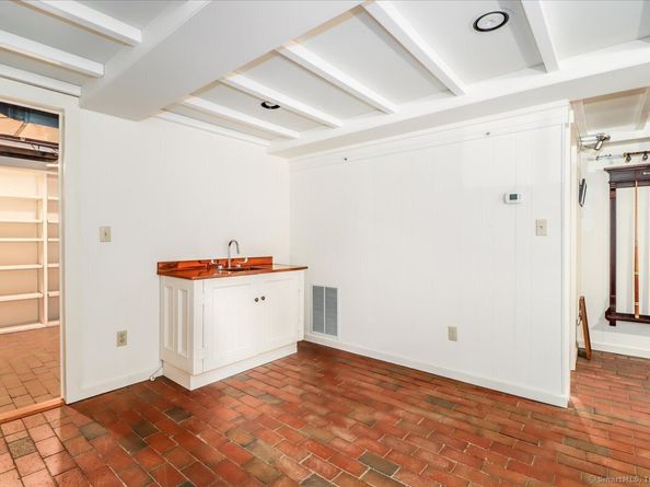 445 North Trail A, Stratford CT 06614