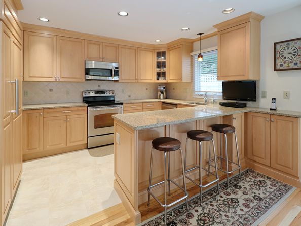 972 S Pine Creek Road 972, Fairfield CT 06824