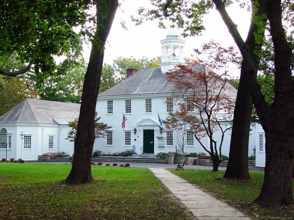 972 S Pine Creek Road 972, Fairfield CT 06824