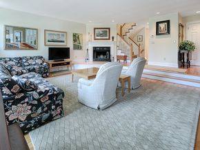 972 S Pine Creek Road 972, Fairfield CT 06824
