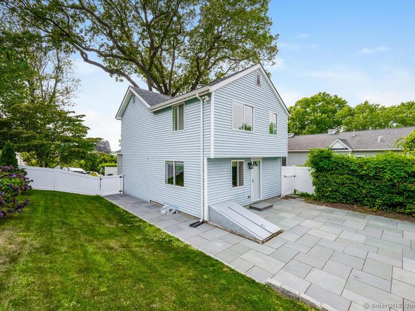 130 Massachusetts Avenue, Fairfield CT 06824