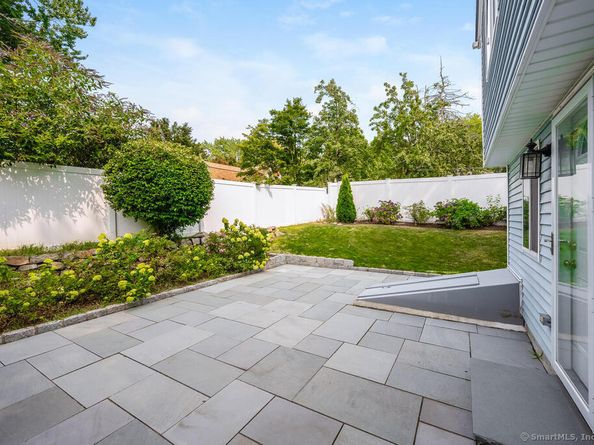 130 Massachusetts Avenue, Fairfield CT 06824