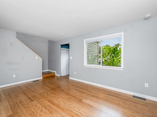 130 Massachusetts Avenue, Fairfield CT 06824