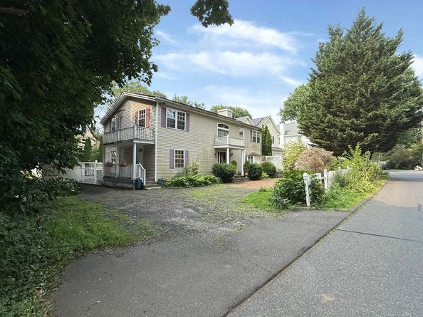 19 Murray Street, Norwalk CT 06851