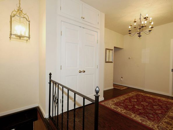 44 E Ridge Road, Ridgefield CT 06877