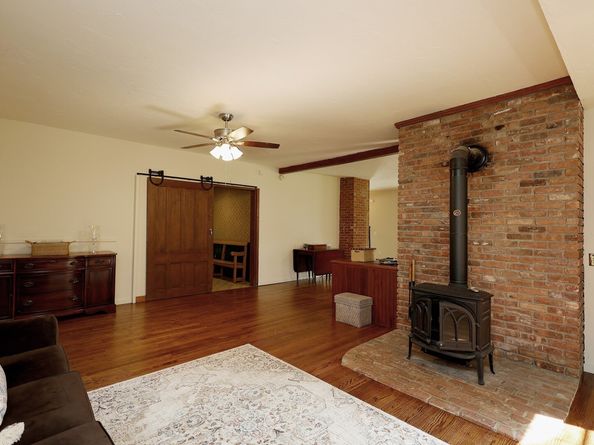 44 E Ridge Road, Ridgefield CT 06877