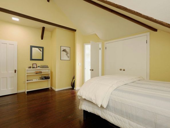 44 E Ridge Road, Ridgefield CT 06877