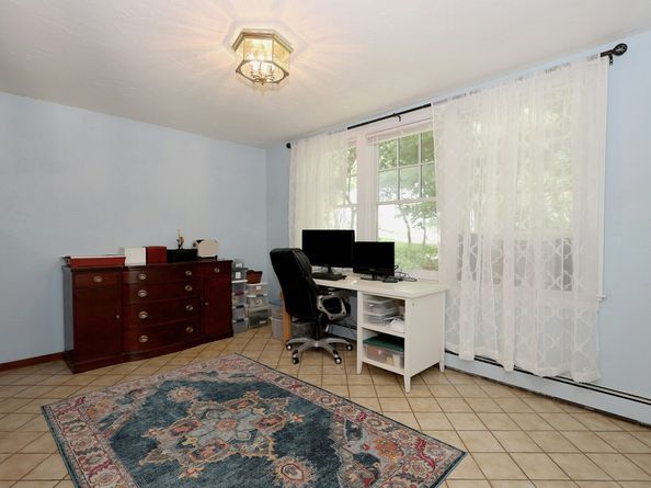 44 E Ridge Road, Ridgefield CT 06877