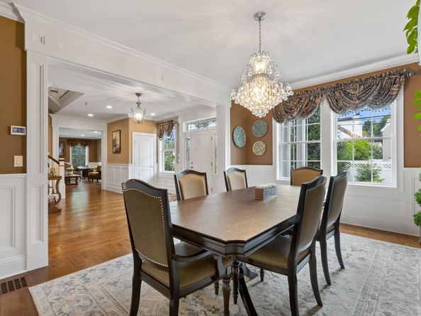 354 Oaklawn Avenue, Stamford CT 06905