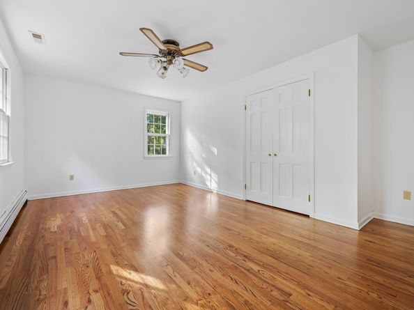 9 Allen Court, Norwalk CT 06851
