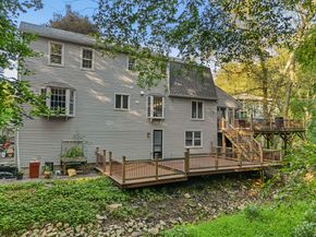 9 Allen Court, Norwalk CT 06851