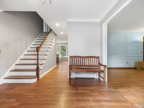 9 Allen Court, Norwalk CT 06851
