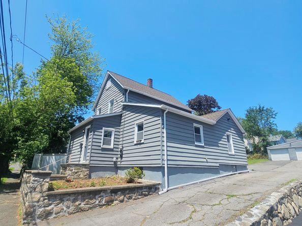 83 Mulberry Street, Stamford CT 06907