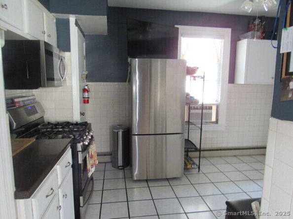76 Porter Street, Bridgeport CT 06606