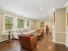 11 Dundee Road, Stamford CT 06903