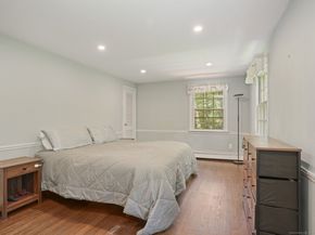 11 Dundee Road, Stamford CT 06903