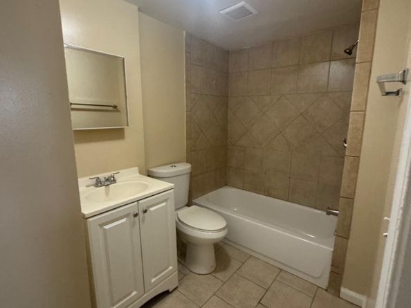 49 Dover Street, Bridgeport CT 06610