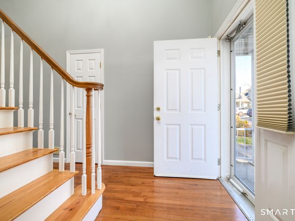 596 Glenbrook Road APT 12, Stamford CT 06906