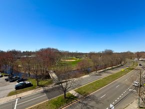 1633 Washington Boulevard 4D, Stamford CT 06902