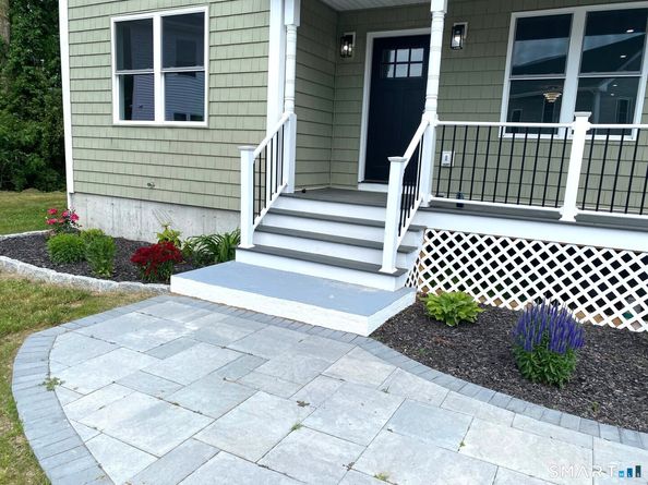 277 Alba Avenue, Bridgeport CT 06606