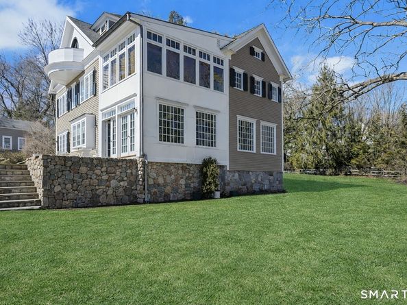 32 Steep Hill Road, Weston CT 06883