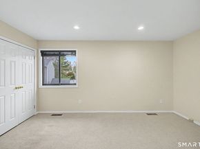 150 Hope Street 14, Stamford CT 06906
