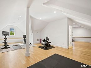 9 White Barns Lane 9, Norwalk CT 06851