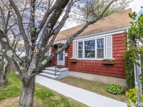 150 Trumbull Avenue, Bridgeport CT 06606