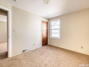 150 Trumbull Avenue, Bridgeport CT 06606
