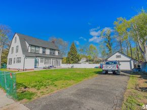1210 Laurel Avenue, Bridgeport CT 06604
