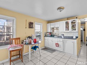202-204 James Street, Bridgeport CT 06604