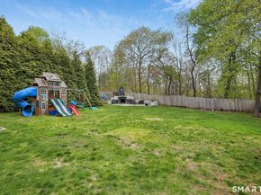 75 Parkway Drive, Trumbull CT 06611