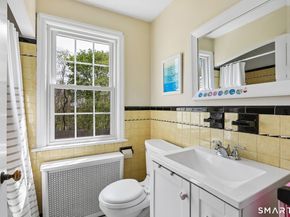 75 Parkway Drive, Trumbull CT 06611