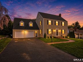 75 Parkway Drive, Trumbull CT 06611