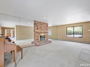 18 Ledgewood Road, Redding CT 06896