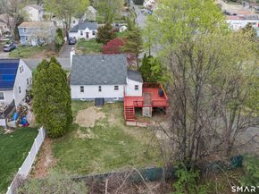 2 Manhassett Trail, Shelton CT 06484