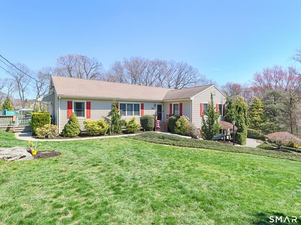 622 Melville Avenue, Fairfield CT 06825