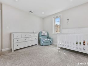 140 Courtland Avenue, Stamford CT 06902