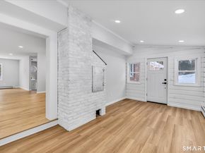 176 Strobel Road, Trumbull CT 06611