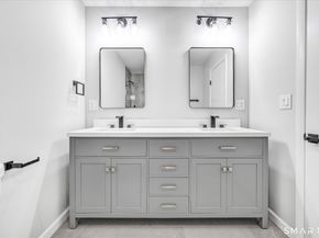 176 Strobel Road, Trumbull CT 06611