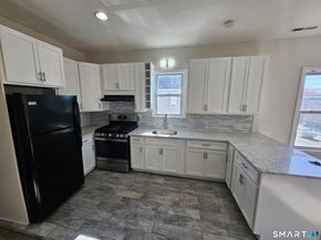 236 Brooks Street 236, Bridgeport CT 06608