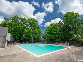 32 Lawson Lane 32, Ridgefield CT 06877